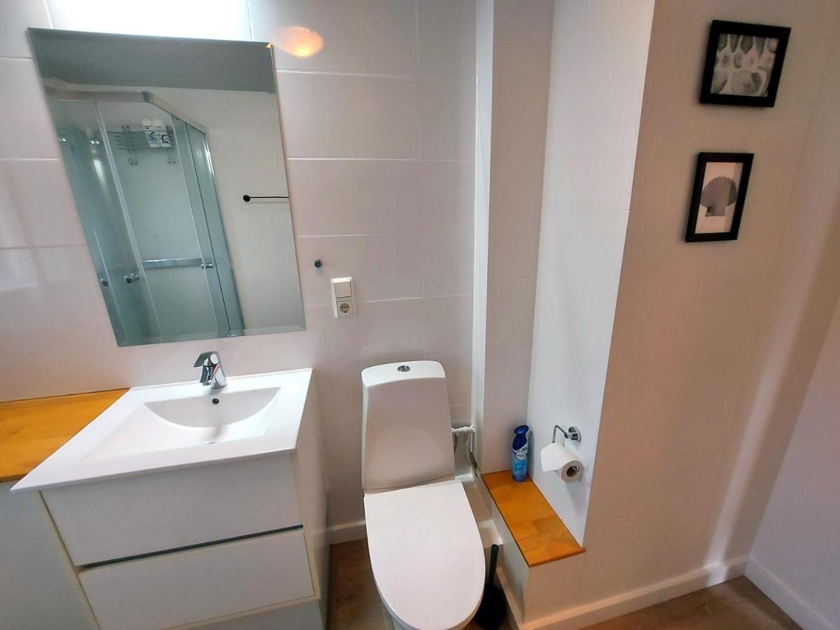 B&B Rooms Husavik 1 Bagian luar foto